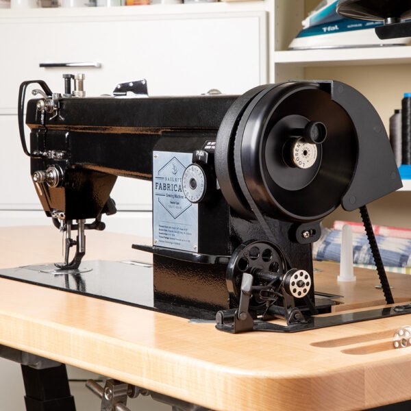 Sailrite Deluxe Fabricator Sewing Machine (220V)
