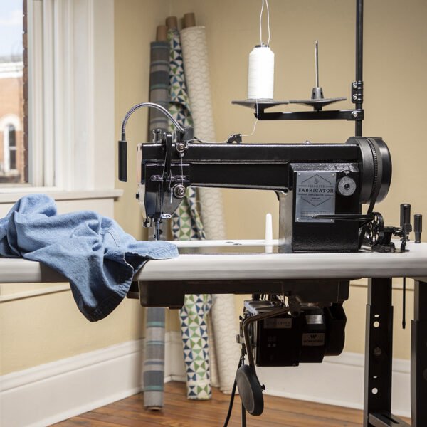 Sailrite Standard Fabricator Sewing Machine (220–240V)